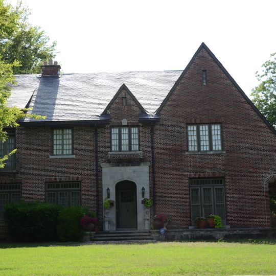 Maxwell F. Mayer House