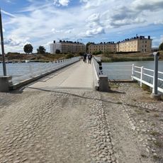 Länsi-Mustasaari - Pikku Mustasaari Bridge