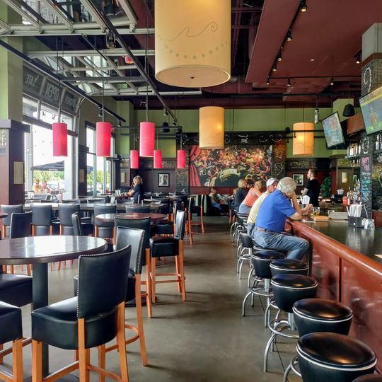 Bar Louie