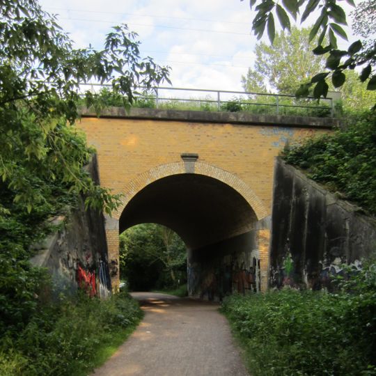 Eisenbahnüberführung