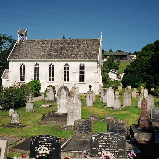 Christ Church, Russell