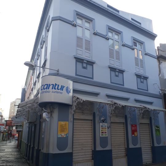 Imóvel à Rua 28 de Junho, Nº 64