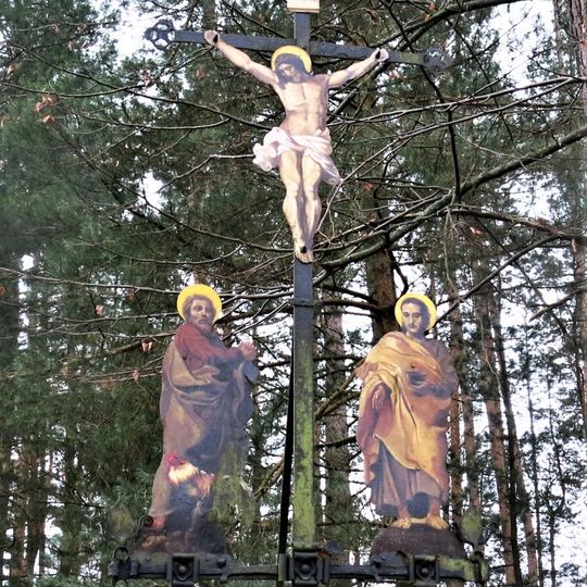 Kříž u polní cesty severně od Všemil