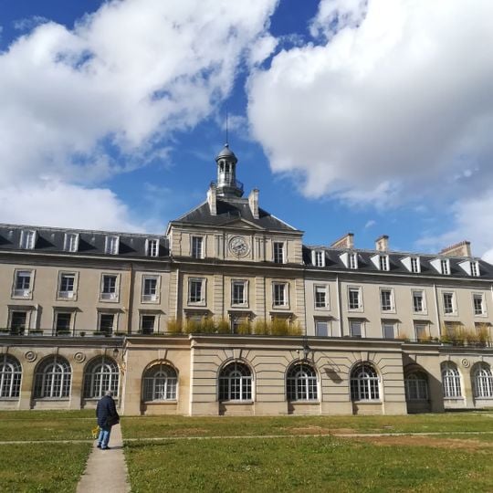Bégin Military Teaching Hospital