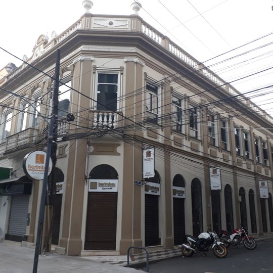 Imóvel à Rua Prado Valadares, Nº 38