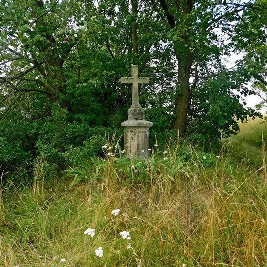 Kříž severozápadně od Ústí