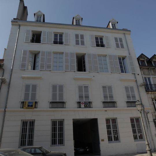 Maison, 10 rue Monge