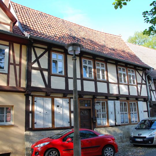 Neustädter Kirchhof 4