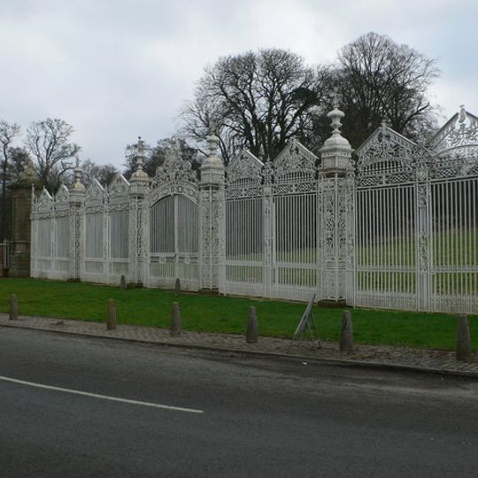 White Gates, Screens And Piers Nw Of Leeswood Hall
