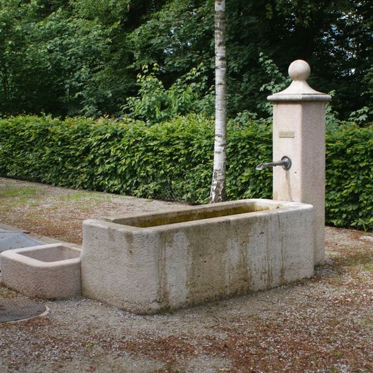 Brunnen Schulheim Rossfeld