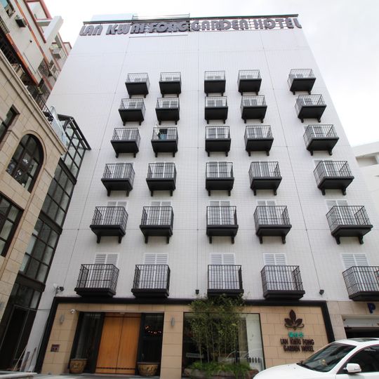 Lan Kwai Fong Garden Hotel