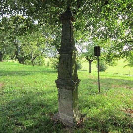 Kříž na křížové cestě u Rosic - 12. zastavení