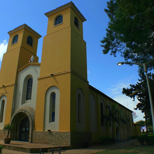 Catedral de Coronel Oviedo