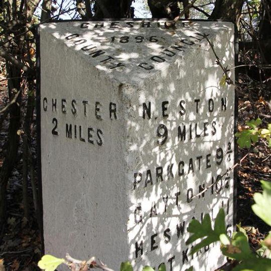Milepost, SE of Mollington Grange