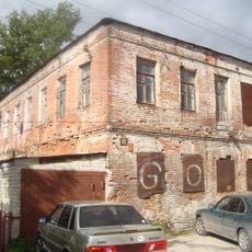 Двухэтажный кирпичный дом (Липецк)