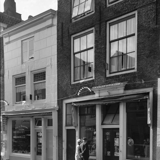 Langeviele 66, Middelburg