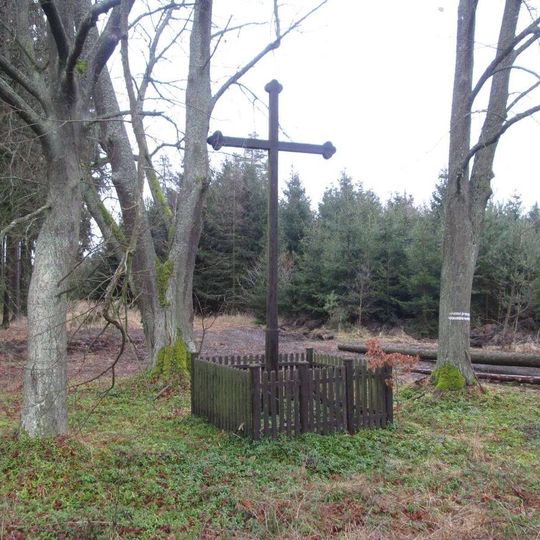 Kříž u Sechutické hájovny
