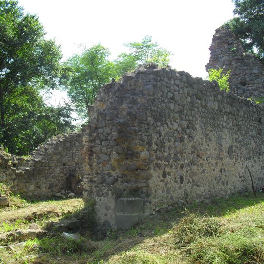 Medieval church ruins in Veľká Čalomija