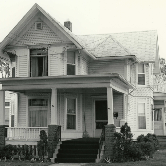House at 314 W. King St.
