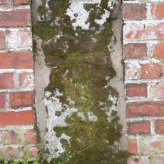 Milestone, 120m N Horseshoes Inn, Pontesford