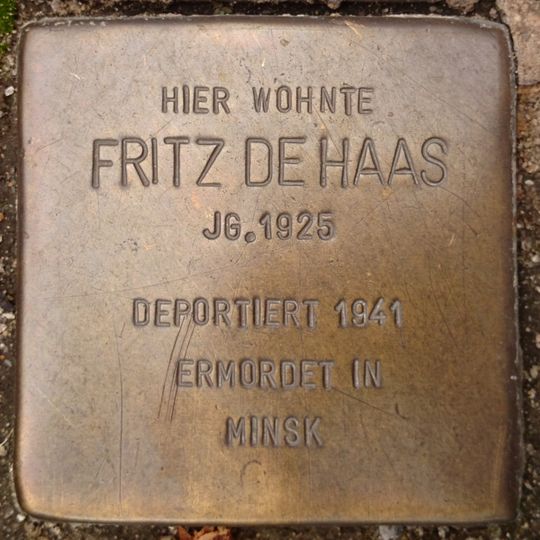 Stolperstein en memoria de Fritz de Haas