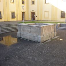 Zámecká kašna zámku Polná