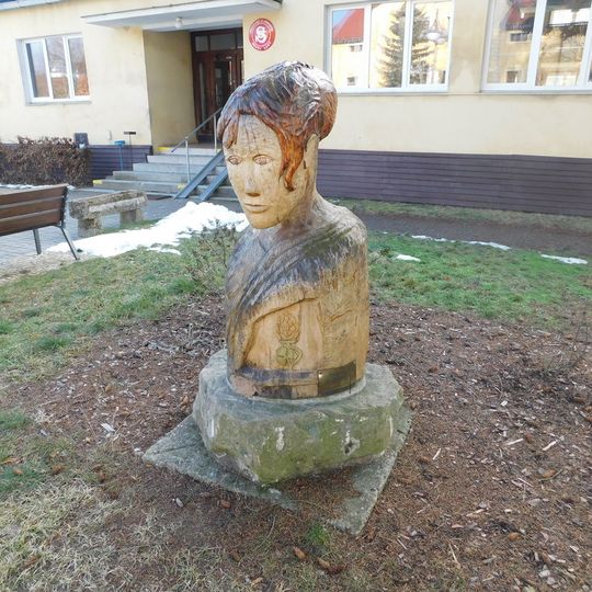 Socha Lipěnka v Lánech