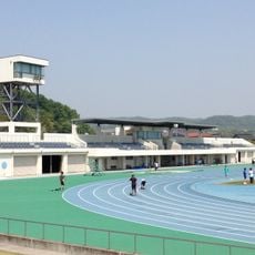 岡山県笠岡陸上競技場