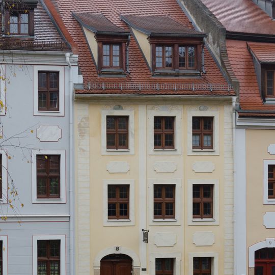 Wohnhaus in geschlossener Bebauung Büttnerstraße 8