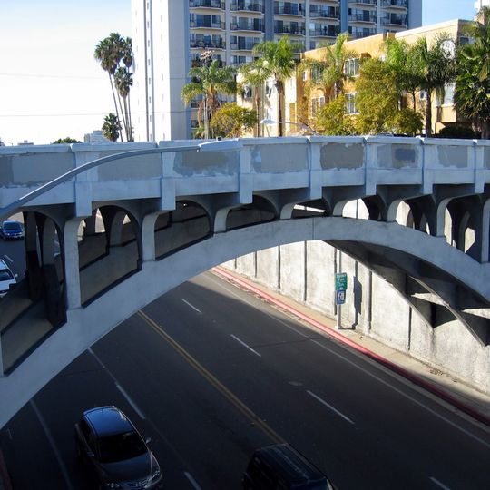Puente de la Calle Georgia-Puente Caltrans