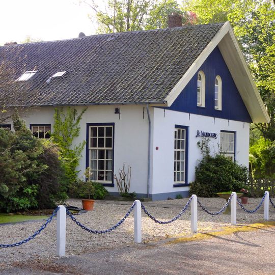 Klarenbeek: voormalig koetshuis