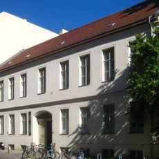 Bürgerhaus mit Seitenflügel Linienstraße 144