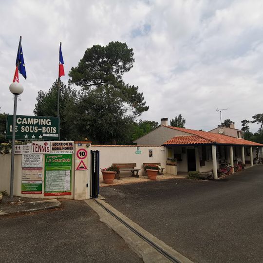Le Sous-Bois