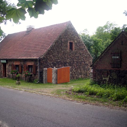 Wohnhaus Dorfstraße 4 Dubrow