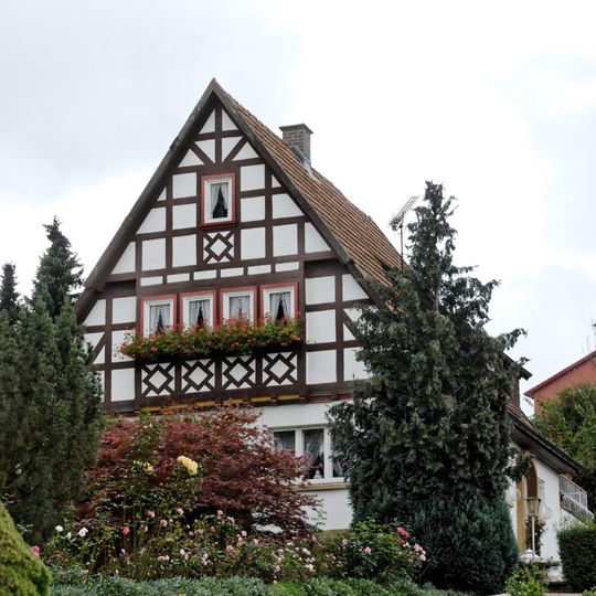 Hohe Bergstraße 19 und Hohe Bergstraße 27