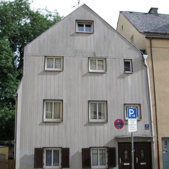 Vorstadthaus