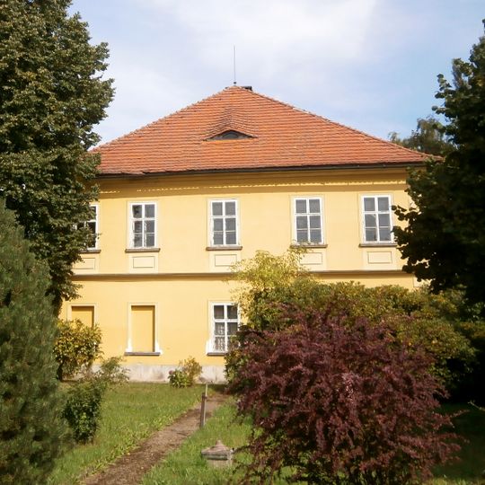 Gospodarstwo Tilschów w Mezilečí