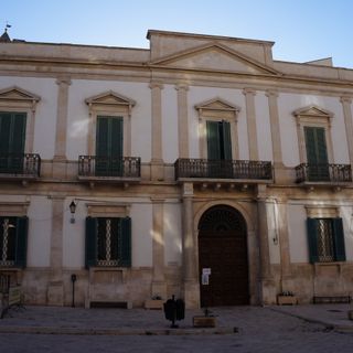 Palazzo Prelatizio (Acquaviva delle Fonti)