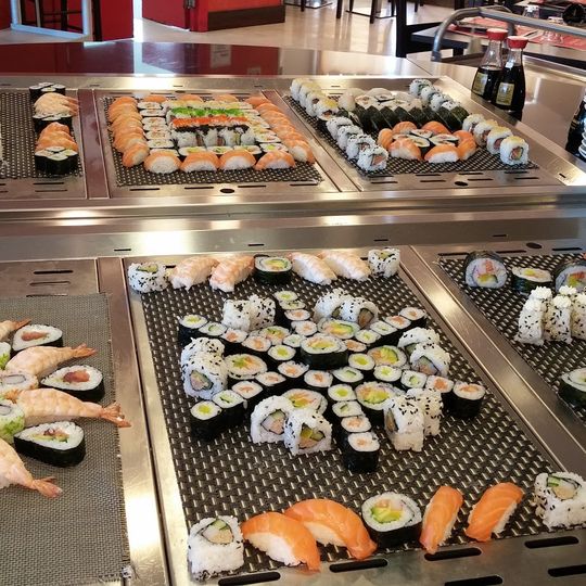 Happy Sushi Wok