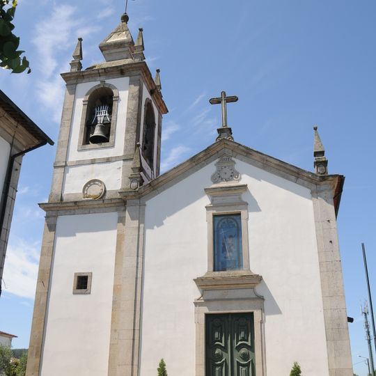 Igreja Paroquial de Frossos