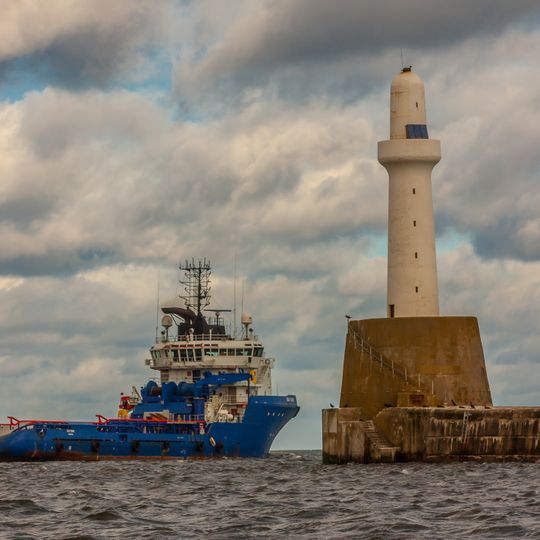 Aberdeen South Breakwater Lighthouse
