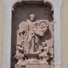 Reliéf sv.Judy Tadeáše na průčelí kaplanky v Třešti