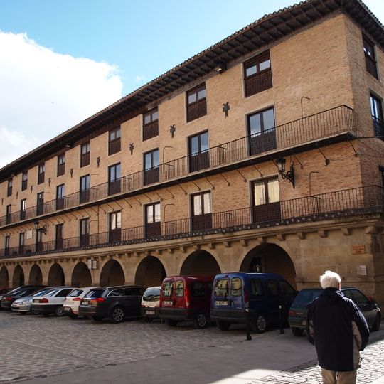 Casa de los Cubiertos o del Regadío