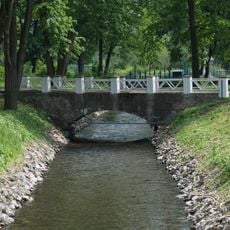 Żelazno palace park