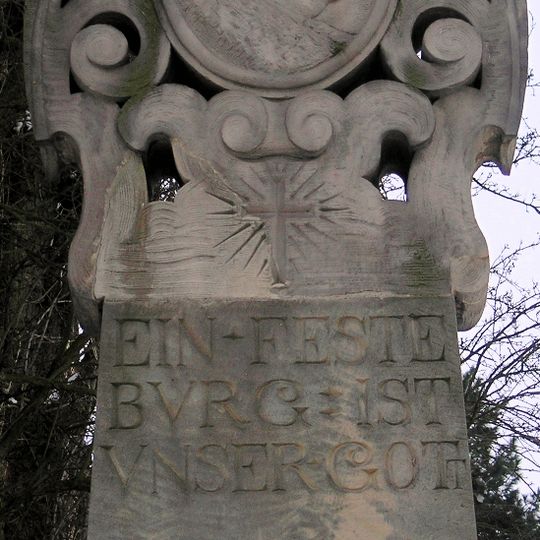 Luther Bismarck stele