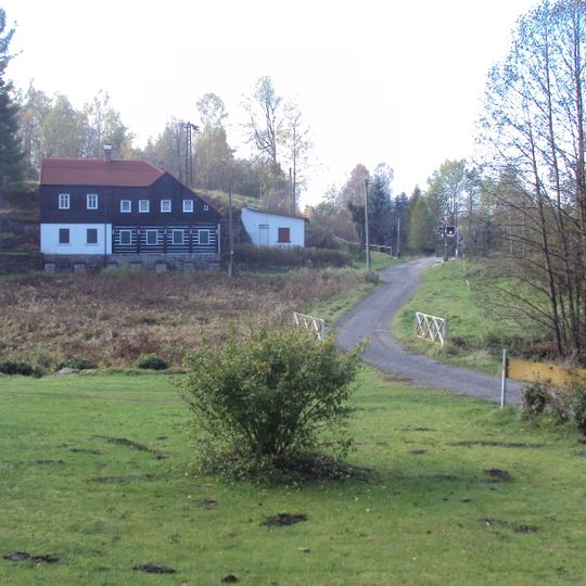 Most místní komunikace přes bezejmenný potok v Kytlicích, severozápadně od domu Falknov čp. 63