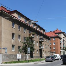 Wohnhausanlage Deutschordenstraße 27-35