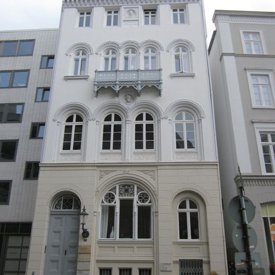 Deichstraße 19