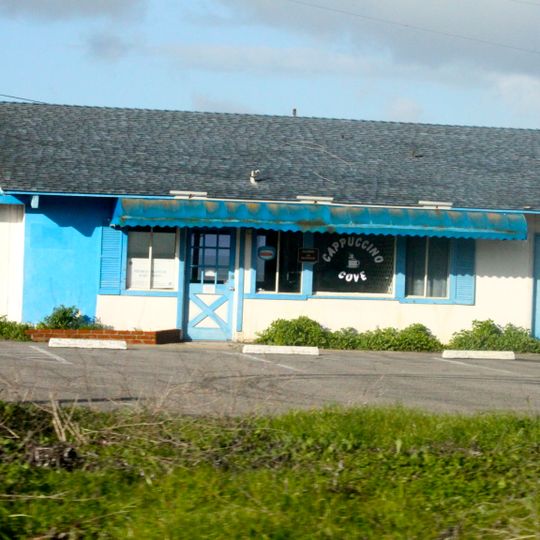 Piedras Blancas Motel