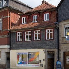 Wohn- und Geschäftshaus